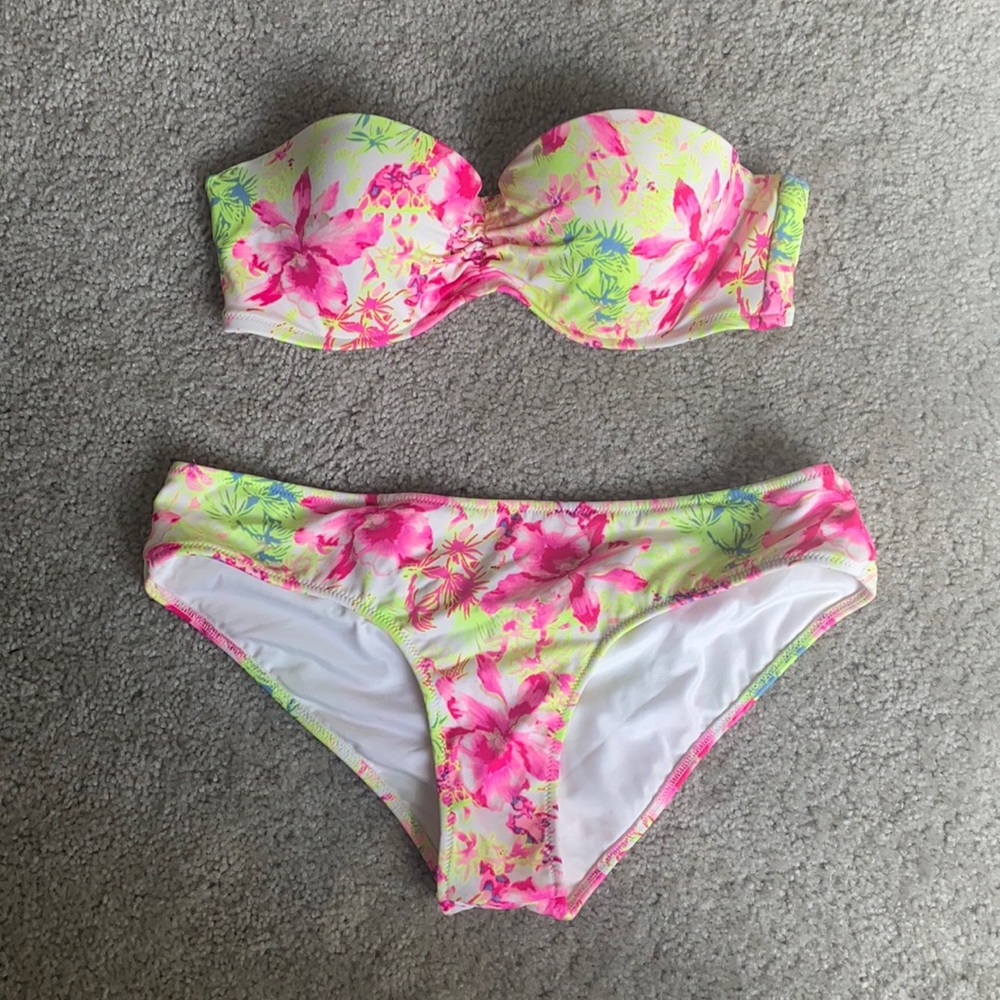 pink and yellow Victoria’s Secret bikini